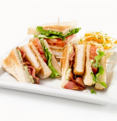 Bacon frais tranché 22 tranches / 2'' (anciennement 18-22 tranches / Lb) 33% moins de sodium que notre produit régulier