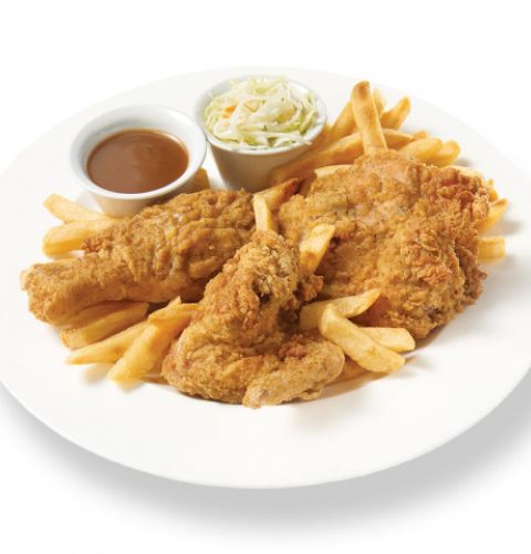 Poulet frit. Hauts de cuisse, pilons et ailes de poulet panés, cuits, halal (assaisonnés)