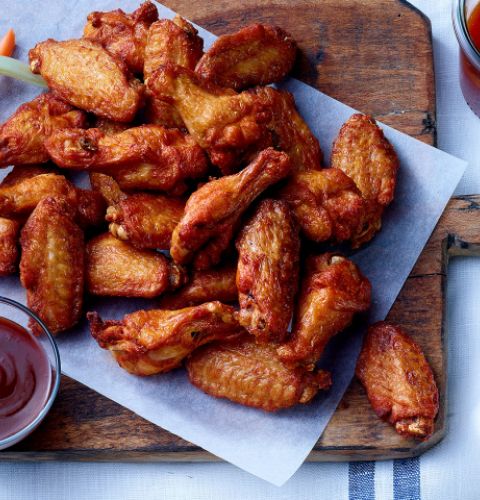 Ailes de poulet BBQ, coupées, entièrement cuites (assaisonnées)